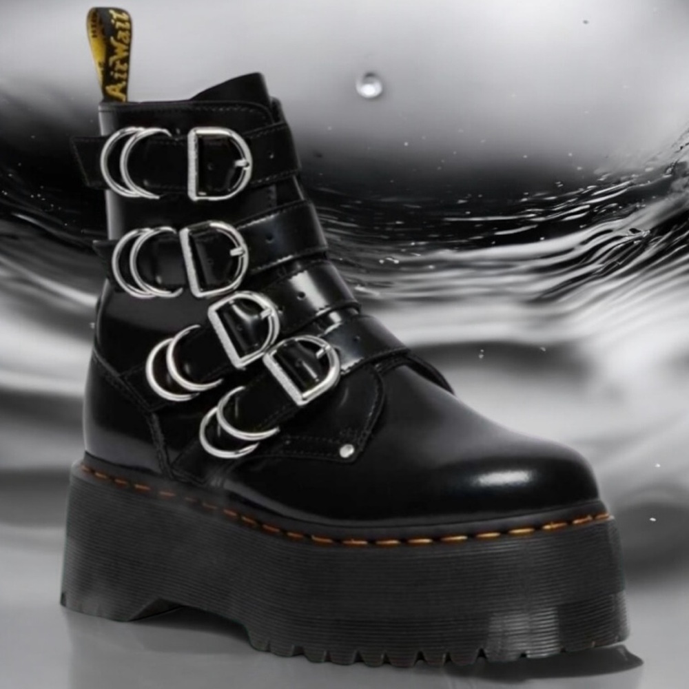 ✨HOST PICK✨💎Women’s Rare Dr Martens Jadon Max Hardware  Biker Boots - Picture 3 of 16